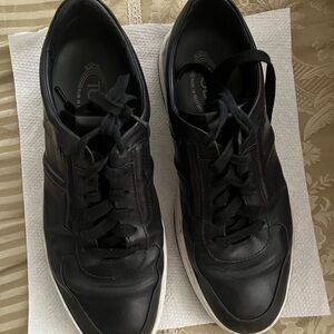 Tod's Black Leather Men's Sneakers
